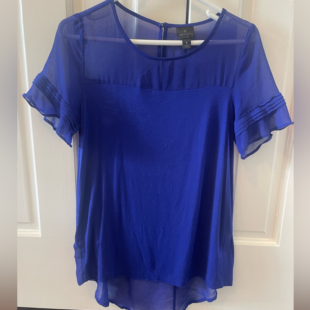Blue top, size small, short sleeved